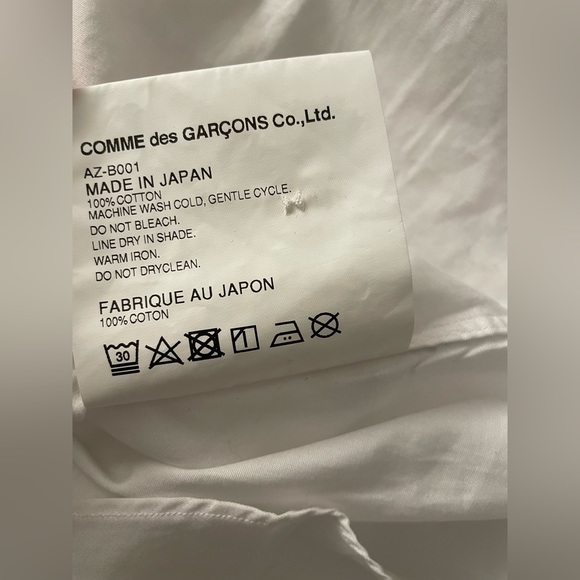 COMME DES GARÇONS PLAY
White & Red Heart Patch Shirt - Picture 4 of 9